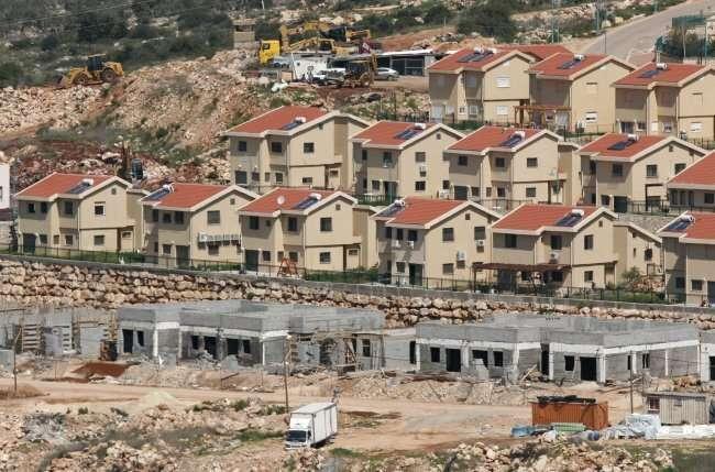خطة سرية لشرعنة جميع المستوطنات في الضفة