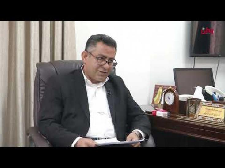 وطن تسائل رئيس بلدية بني زيد الغربية كايد الريماوي وطن تسائل رئيس بلدية بني زيد الغربية كايد الريماوي
