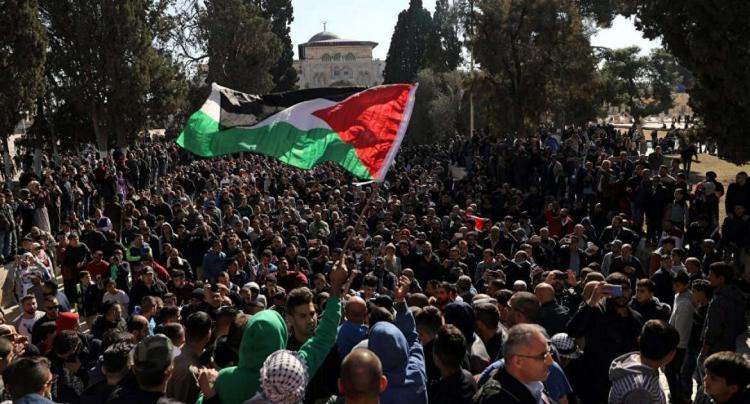 حماس تدعو أهالي القدس للنفير العام غدا الثلاثاء