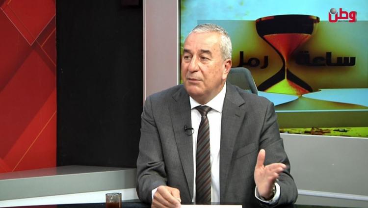 "وطن" تسائل رئيس بلدية كفر عقب عماد عوض "وطن" تسائل رئيس بلدية كفر عقب عماد عوض