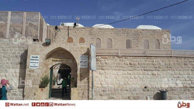 عساكر "النبي موسى" الذين روضهم السلام .. جولة في المقام