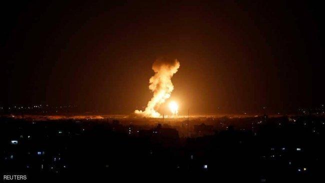 طائرات الاحتلال تشن غارات على غزة والمقاومة تطلق النار عليها