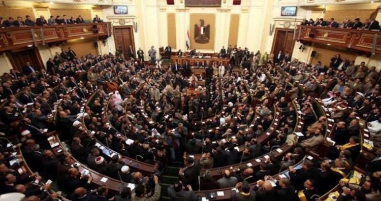 البرلمان المصري يوافق على إرسال قوات دفاعية إلى السعودية البرلمان المصري يوافق على إرسال قوات دفاعية إلى السعودية