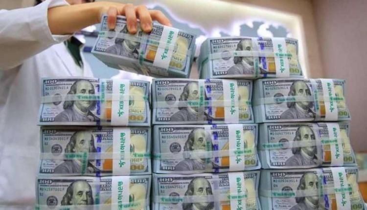 لماذا توقفت البنوك عن منح الحكومة مزيدا من القروض؟ لماذا توقفت البنوك عن منح الحكومة مزيدا من القروض؟