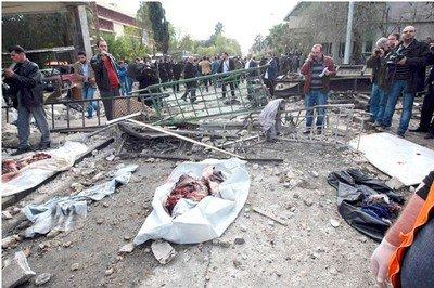 صحيفة تركية: المخابرات الأمريكية والموساد وراء تفجيرات دمشق للضغط على نظام الأسد