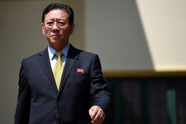 ماليزيا تطرد سفير كوريا الشمالية