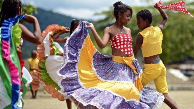 يرقصون ويفرحون طوال العام، الكولومبيون هم الاسعد في العالم