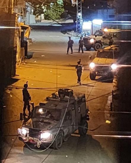قوات الاحتلال تقتحم مخيم الدهيشة جنوب بيت لحم قوات الاحتلال تقتحم مخيم الدهيشة جنوب بيت لحم