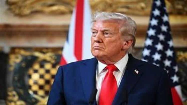 النفط مقابل البقاء... ترامب يكشف الوجه الآخر للحرب على إيران النفط مقابل البقاء... ترامب يكشف الوجه الآخر للحرب على إيران