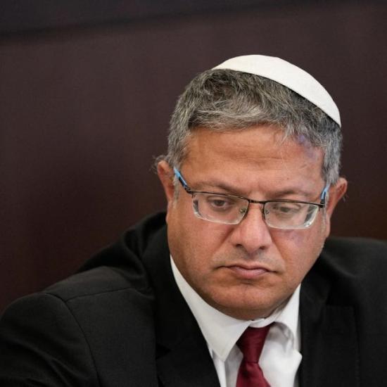 بن غفير يعلن أجندته: سأقوم بتفكيك السلطة وضم الأراضي وتهجير الفلسطينيين وفرض السيادة على الضفة وغزة بن غفير يعلن أجندته: سأقوم بتفكيك السلطة وضم الأراضي وتهجير الفلسطينيين وفرض السيادة على الضفة وغزة
