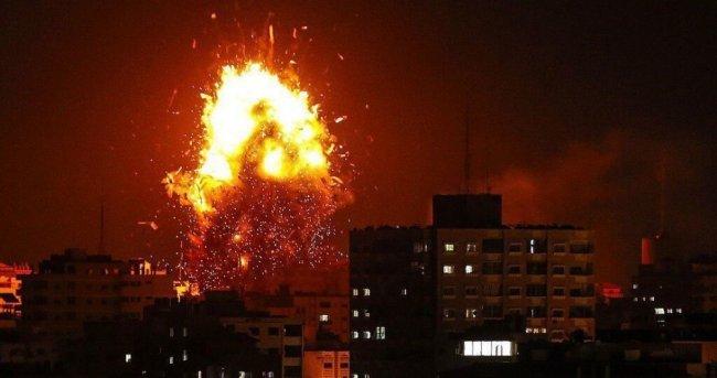 فيديو| الاحتلال يعلن قصف 100 موقع في غزة