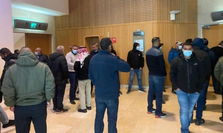 محكمة الاحتلال تفرج عن شابين من النقب