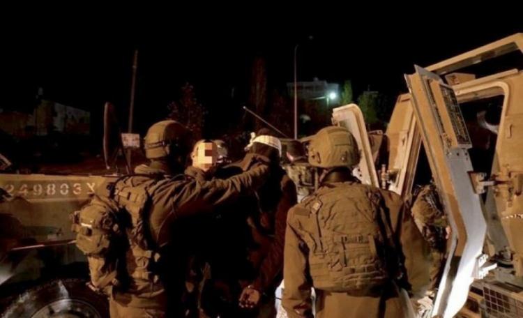الاحتلال يعتقل شابين من قباطية عند حاجز زعترة جنوب نابلس