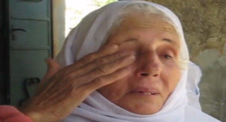 خاص لـ "وطن": بالفيديو... طولكرم: مسنة تعاني الوحدة.. وتنتظر من يحضر لها الطعام خاص لـ "وطن": بالفيديو... طولكرم: مسنة تعاني الوحدة.. وتنتظر من يحضر لها الطعام
