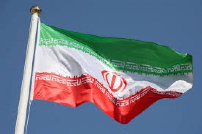 حملة &quot;ضد الفساد&quot; في إيران: اعتقال العشرات ومنع 100 موظف من السفر