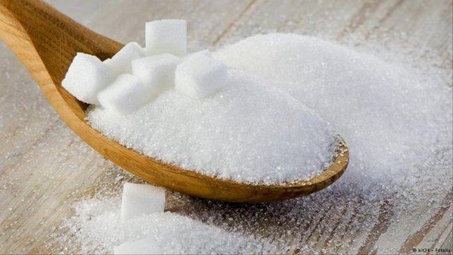 ماذا يحدث لك حين تفرط باستهلاك السكر؟