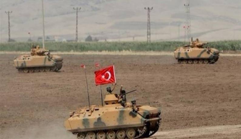 تفجير مدرعتين عسكريتين للجيش التركي في سوريا
