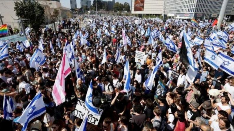 استطلاع" إسرائيلي": 18% فقط من الإسرائيليين يرون فوزا بالحرب على إيران و54% يريدون مهاجمة بيروت