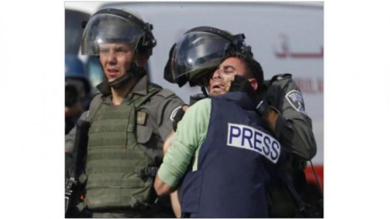 نقابة الصحفيين تستنكر تصاعد الاعتداءات على الصحفيين نقابة الصحفيين تستنكر تصاعد الاعتداءات على الصحفيين