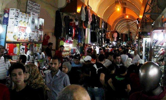 الاقتصاد المتردي يسرق فرحة العيد من الفلسطينيين الاقتصاد المتردي يسرق فرحة العيد من الفلسطينيين