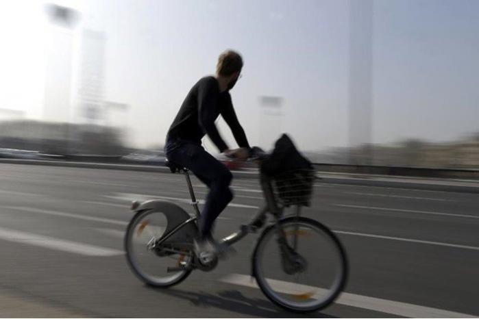 دراجة &quot;ذكية&quot; بهولندا تنبه راكبها من مخاطر الطريق