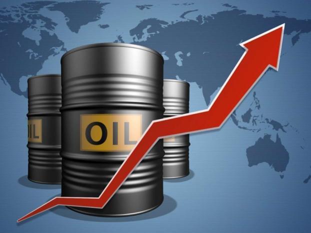 أسعار النفط ترتفع أكثر من 1% نتيجة هجمات الناقلات وجمود المحادثات أسعار النفط ترتفع أكثر من 1% نتيجة هجمات الناقلات وجمود المحادثات