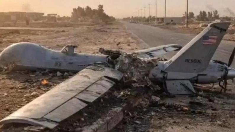 إيران تعلن إسقاط ثالث مسيّرة أمريكية من طراز "MQ-1" إيران تعلن إسقاط ثالث مسيّرة أمريكية من طراز "MQ-1"