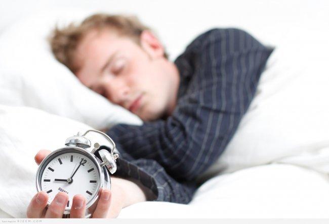 ما هو عدد ساعات النوم المطلوبة حسب الأعمار؟