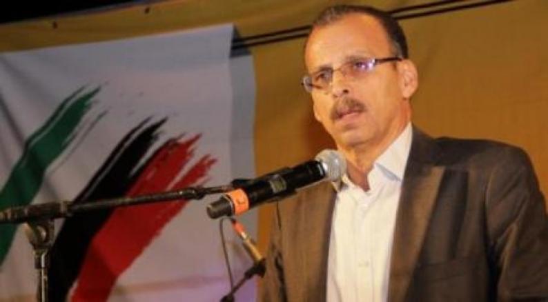 حجر آخر في المياه المتحركة.. حجر آخر في المياه المتحركة..