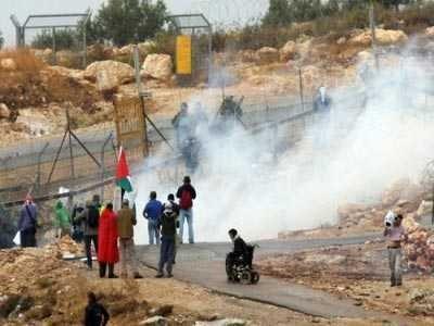 إصابة شاب في مواجهات مع الاحتلال شمال بيت لحم