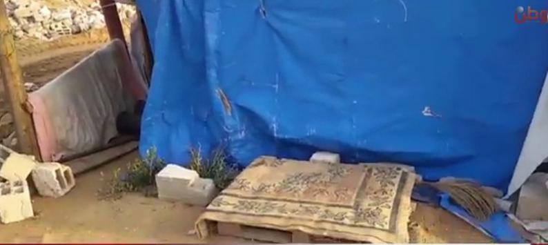 خاص لـ "وطن": بالفيديو... "أبو روك" تنتظر الإعمار "المزعوم" في خيمة منذ 100 يوم خاص لـ "وطن": بالفيديو... "أبو روك" تنتظر الإعمار "المزعوم" في خيمة منذ 100 يوم