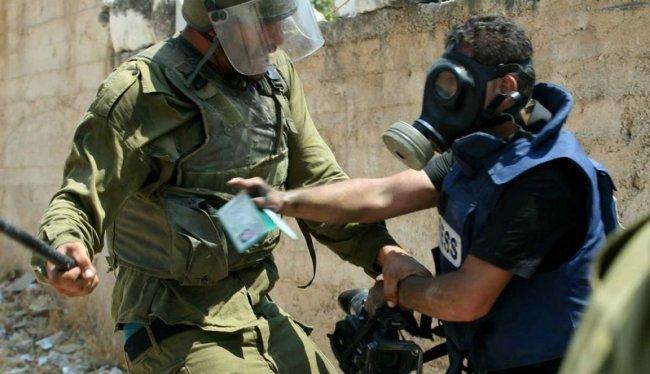 مدى: 58 انتهاكاً ضد الصحافة خلال الشهر الماضي ارتكبت أغلبها قوات الاحتلال