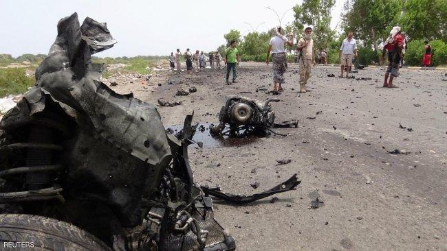 11 قتيلاً في انفجار استهدف تجمعاً لمسلحين يمنيين