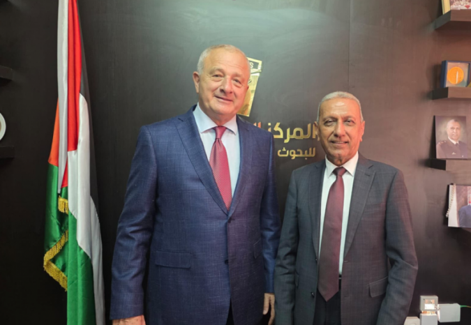 السفير الروسي لدى فلسطين يبحث مع رئيس المركز الفلسطيني للبحوث والدراسات الاستراتيجية آخر المستجدات السياسية والميدانية
