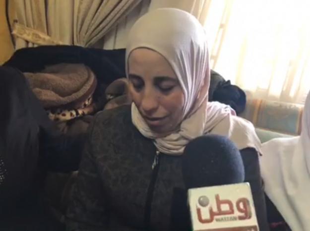 فيديو | والدة الشهيد أحمد مناصرة لوطن: ابني شهيد النخوة والكرامة