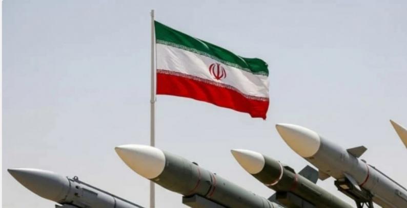 الجيش الإيراني: على واشنطن مغادرة المنطقة وتحمل تبعات عدوانها