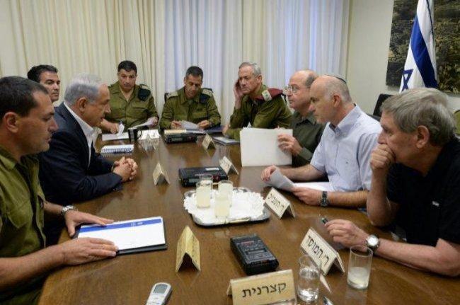 سياسي اسرائيلي: المفاوضات تجري حول وقف إطلاق نار مقابل تخفيف حصار غزة