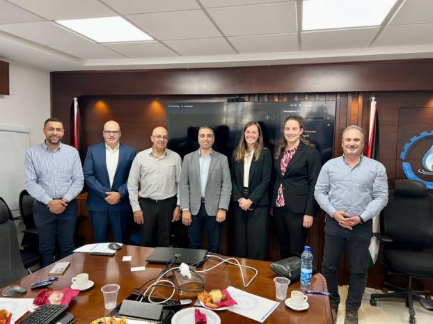 مصلحة مياه محافظة القدس وبنك التنمية الألماني يبحثان تعزيز التعاون وآفاق تمويل مشاريع حيوية في منطقة الامتياز مصلحة مياه محافظة القدس وبنك التنمية الألماني يبحثان تعزيز التعاون وآفاق تمويل مشاريع حيوية في منطقة الامتياز