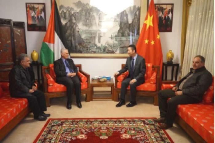 حزب الشعب يقوم بزيارة تضامنية لسفارة جمهوريه الصين الشعبيه لدى فلسطين