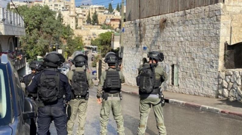 الاحتلال يقتحم بلدة بدو شمال غرب القدس الاحتلال يقتحم بلدة بدو شمال غرب القدس