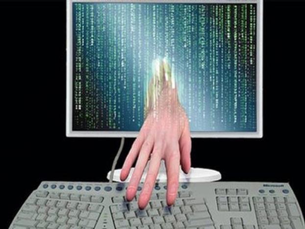 ابو دقة: الهجوم على الانترنت خارجي وعلى المواقع الالكترونية داخلي