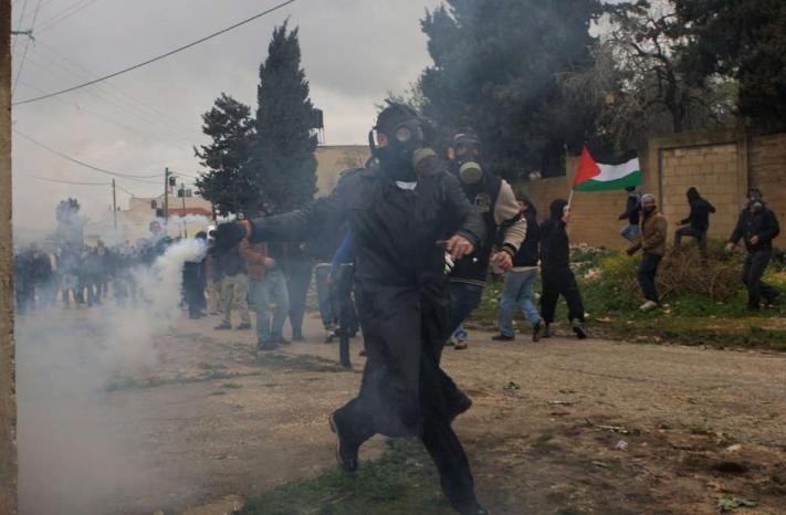 اصابة متضامن ايطالي برصاص اسرائيلي في كفر قدوم