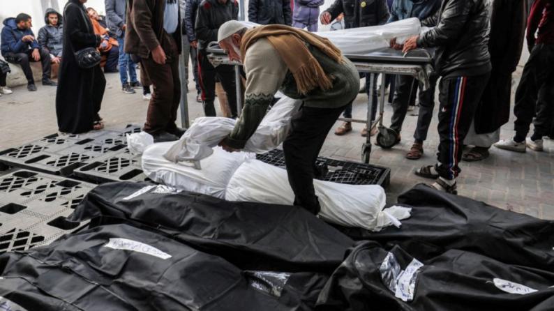 6 شهداء و38 مصاباً بغزة خلال 24 ساعة 6 شهداء و38 مصاباً بغزة خلال 24 ساعة