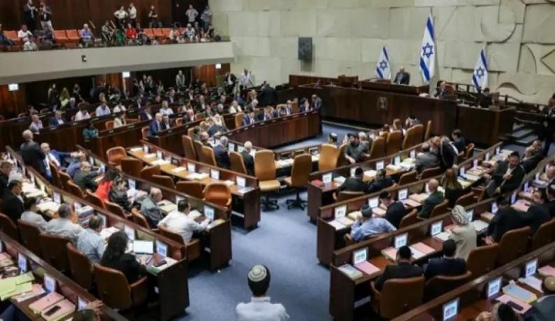 كنيست الاحتلال يصادق على تجميد مبالغ إضافية من أموال المقاصة الفلسطينية