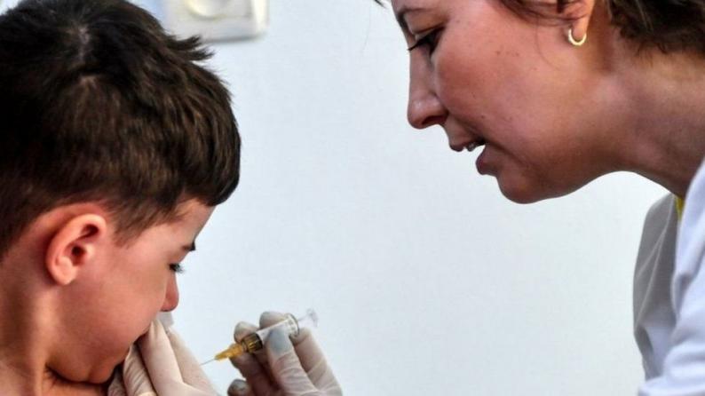 الأمم المتحدة تحذر من انخفاض خطير في تطعيمات الأطفال خلال جائحة كورونا