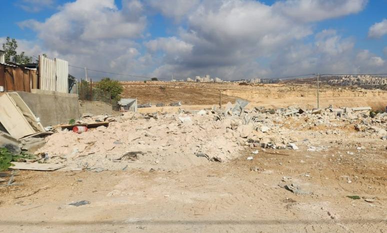 سلطات الاحتلال تهدم منشآت صناعية في جبع شمال شرق القدس سلطات الاحتلال تهدم منشآت صناعية في جبع شمال شرق القدس