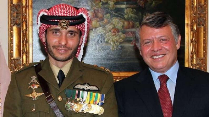 الملك عبدالله يكلف الأمير الحسن بمهمة التواصل مع الأمير حمزة بن الحسين