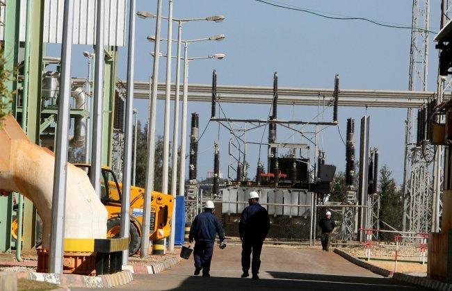 استئناف تشغيل مولد ثانٍ في محطة كهرباء غزة