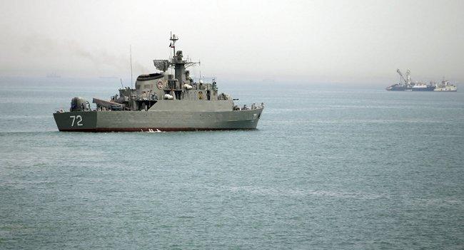 منظومة دفاعية جديدة على البحرية الإيرانية