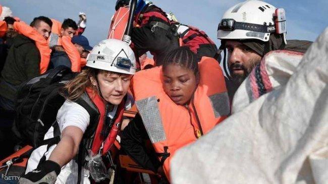 &quot;معجزة&quot;.. طفل يولد على متن سفينة إنقاذ في البحر المتوسط
